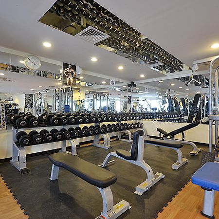 Aryana Hotel Шарджа Экстерьер фото