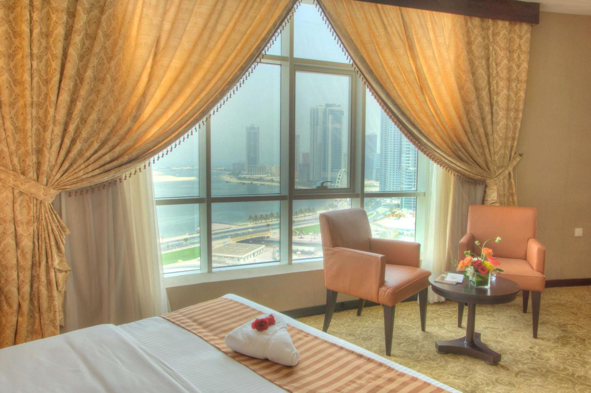Aryana Hotel Шарджа Экстерьер фото