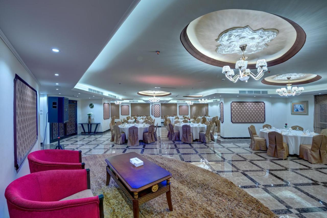 Aryana Hotel Шарджа Экстерьер фото