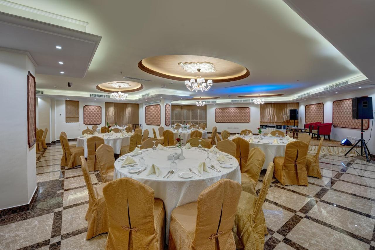 Aryana Hotel Шарджа Экстерьер фото